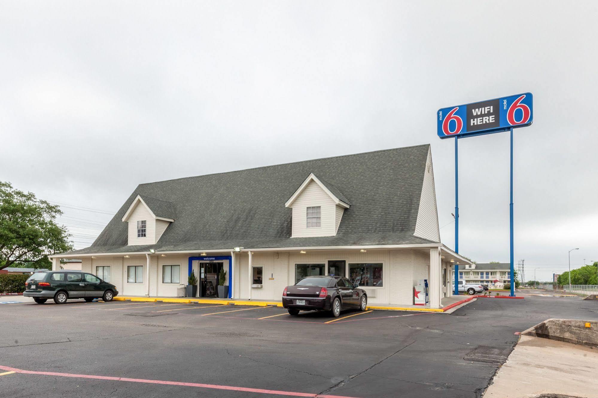 Motel 6-Webster, Tx - Houston - Nasa Lake Extérieur photo